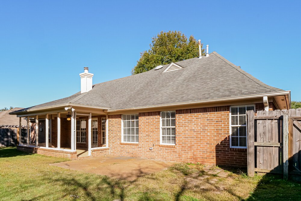 3-Bed Rental on 5041 Thornebrook Cv photo 16