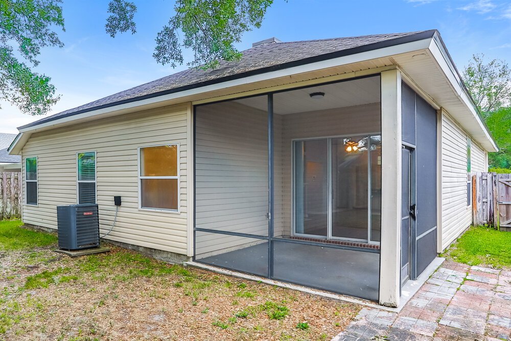 4-Bed Rental on 1306 Ardmore St photo 16