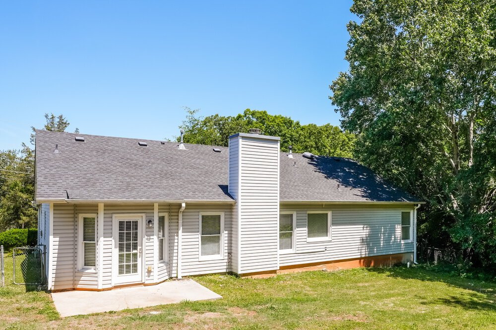 3-Bed Rental on 4091 S Fork photo 16