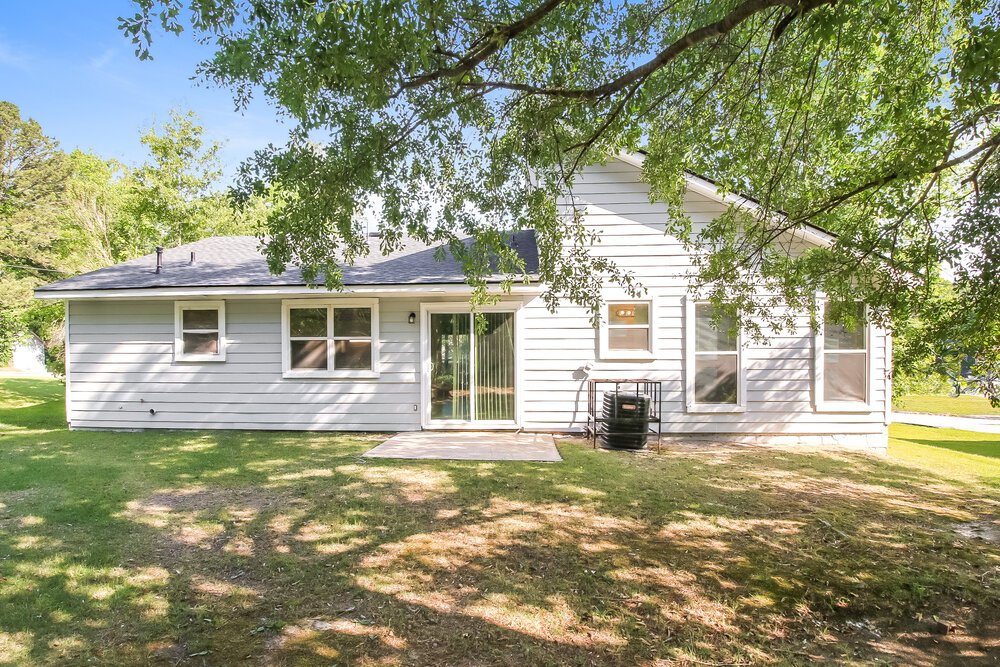 3-Bed Rental on 3500 Keels Lane photo 16