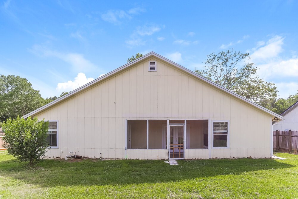 3-Bed Rental on 1266 Bee St photo 16