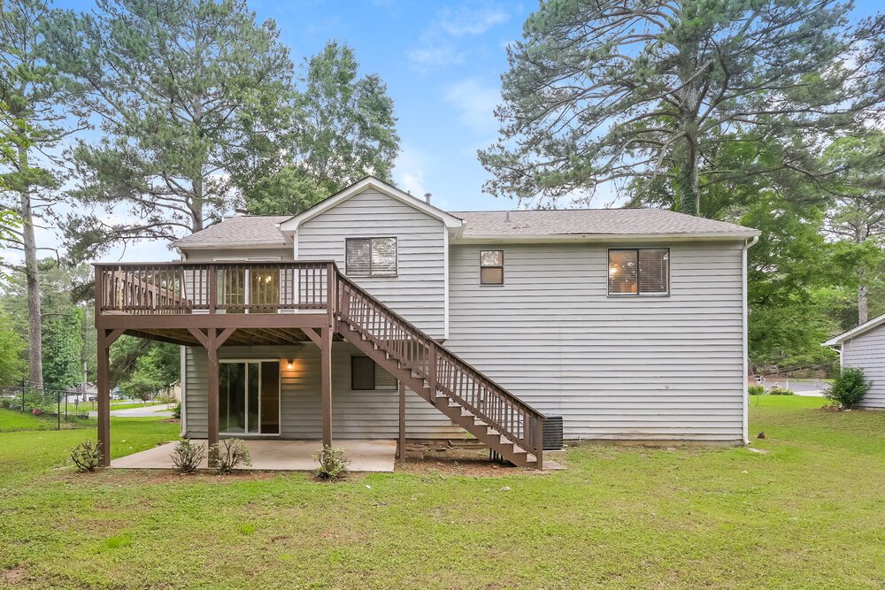 4-Bed Rental on 3824 Princess Ct photo 16