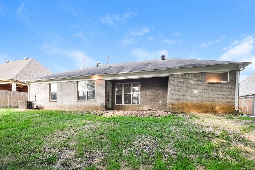 3-Bed Rental on 5837 Stonewall Dr photo 16