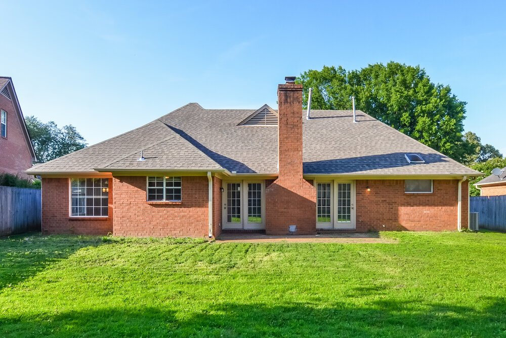 3-Bed Rental on 6641 Bright Star photo 16