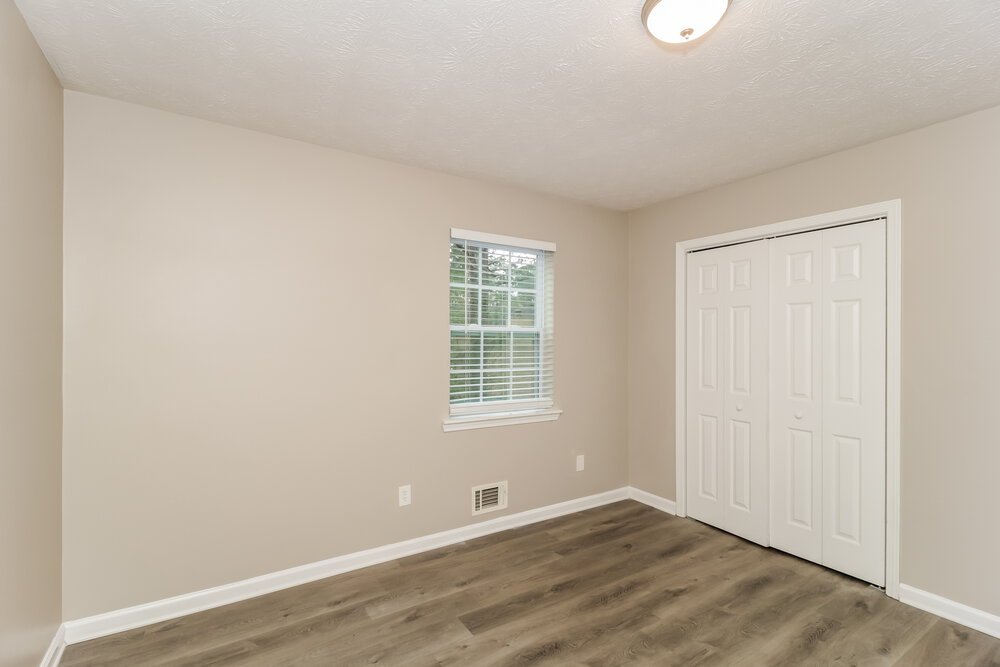 4-Bed Rental on 6492 Meadow Lark photo 17