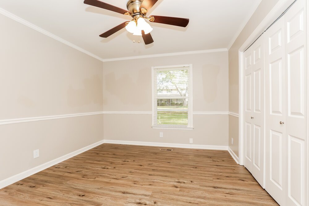 3-Bed Rental on 2409 Racquet Club photo 17