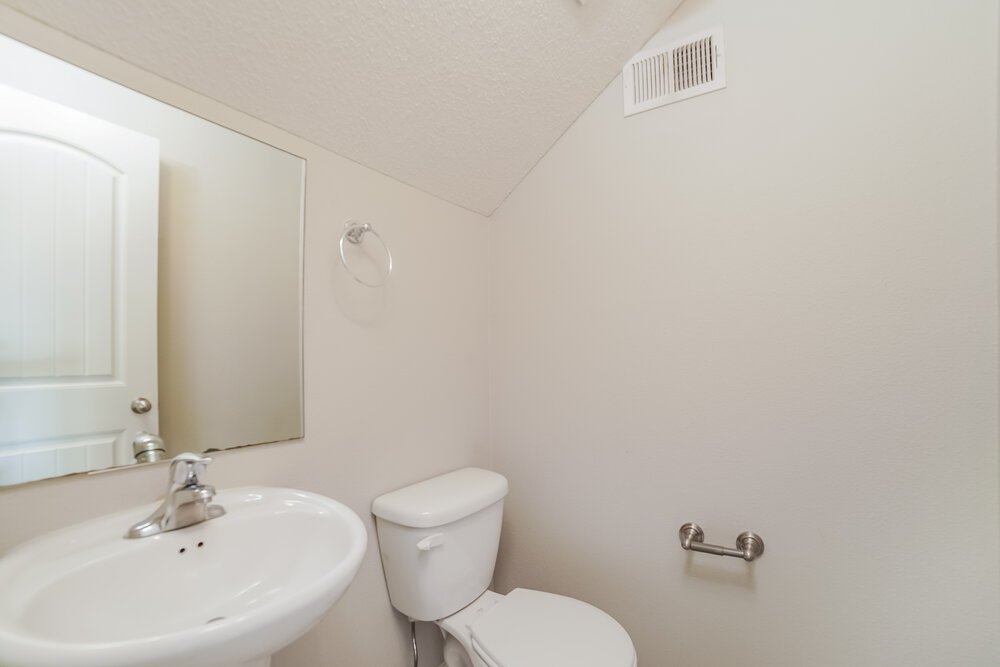 3-Bed Rental on 10038 Chariden Dr photo 17