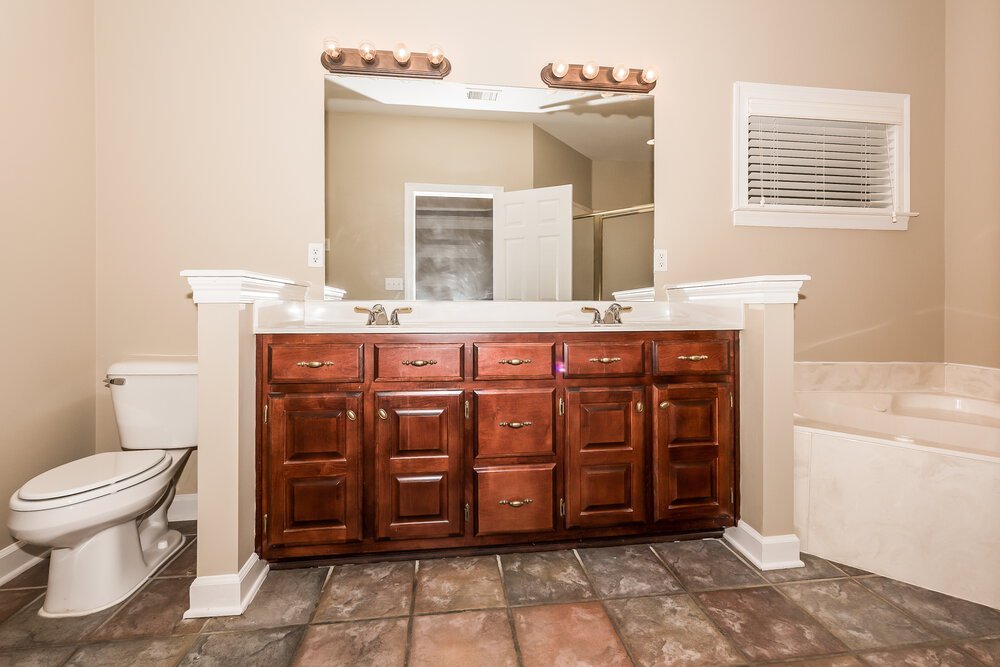 4-Bed Rental on 2722 Nelle Ln photo 17