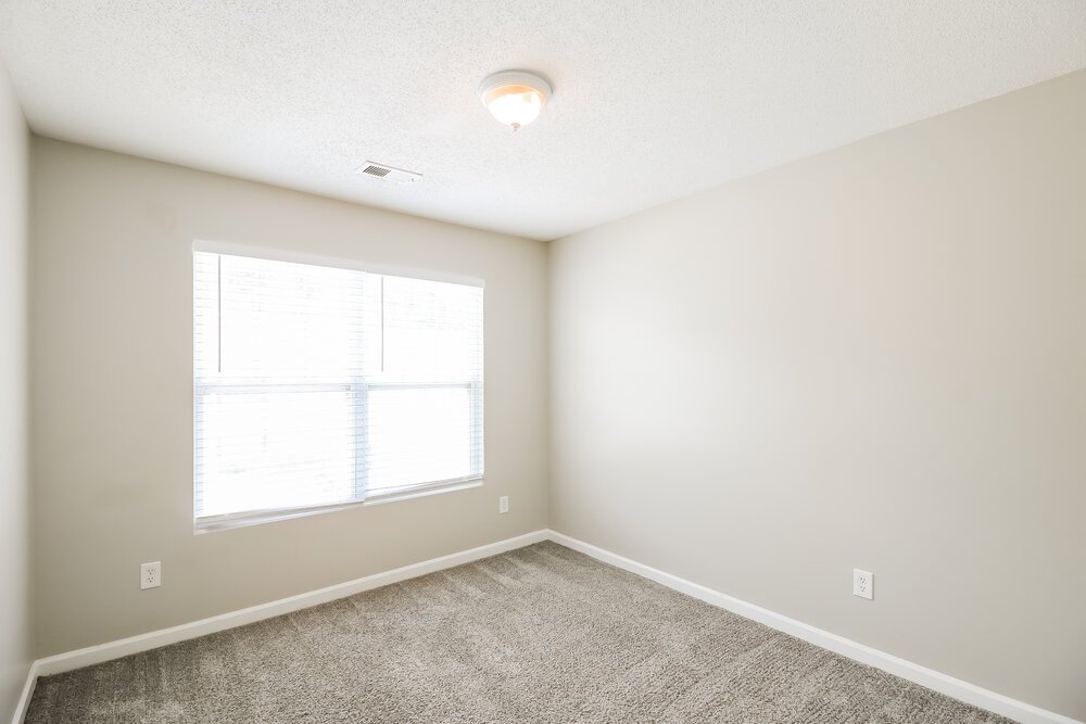 3-Bed Rental on 2285 Bigwood Trl photo 17