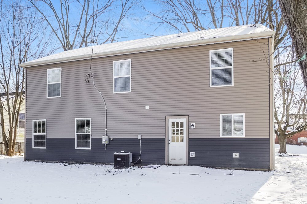 5-Bed Rental on 4902 Dickens Dr photo 17