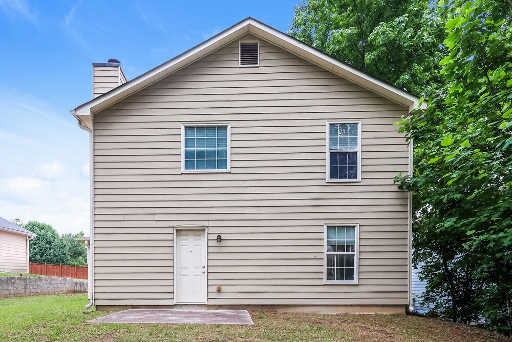 3-Bed Rental on 5599 Rock Shoals photo 17