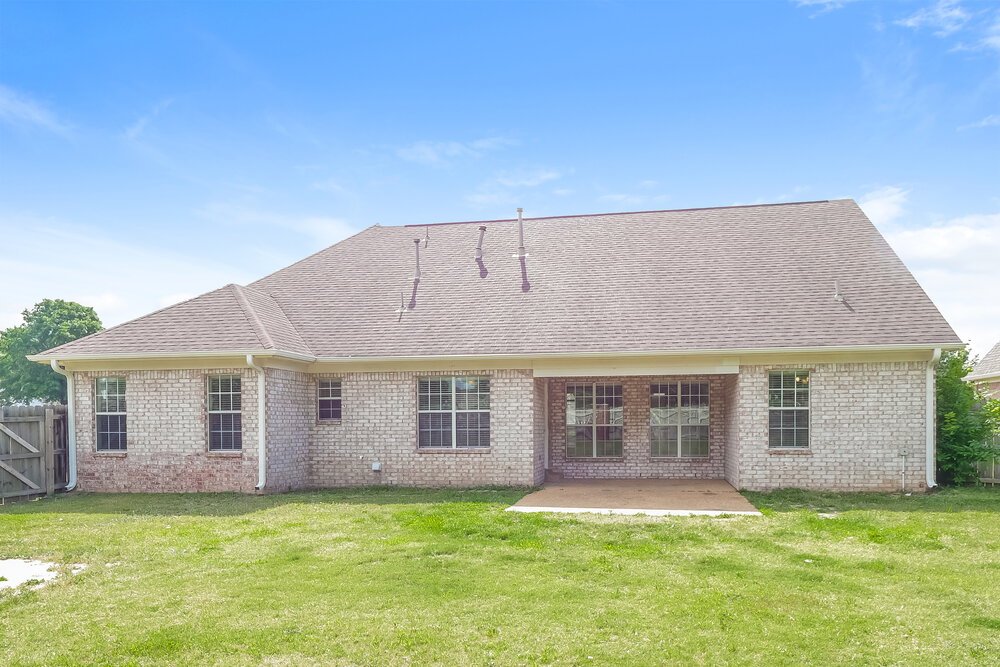 4-Bed Rental on 7838 Alexanders Crossing photo 17