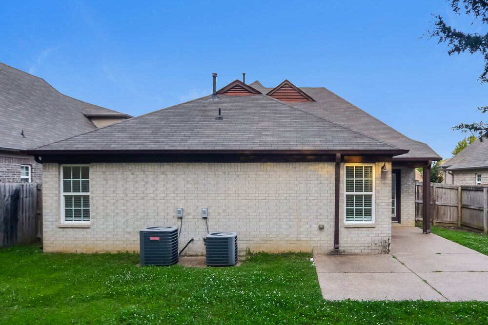 4-Bed Rental on 9007 Billy Pat photo 17