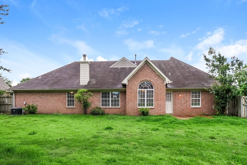 3-Bed Rental on 6658 Raner Cv photo 17