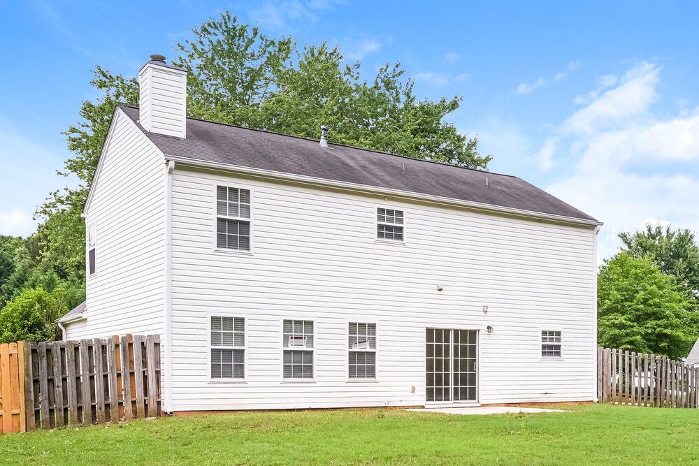 3-Bed Rental on 626 Stonecrest Drive photo 17