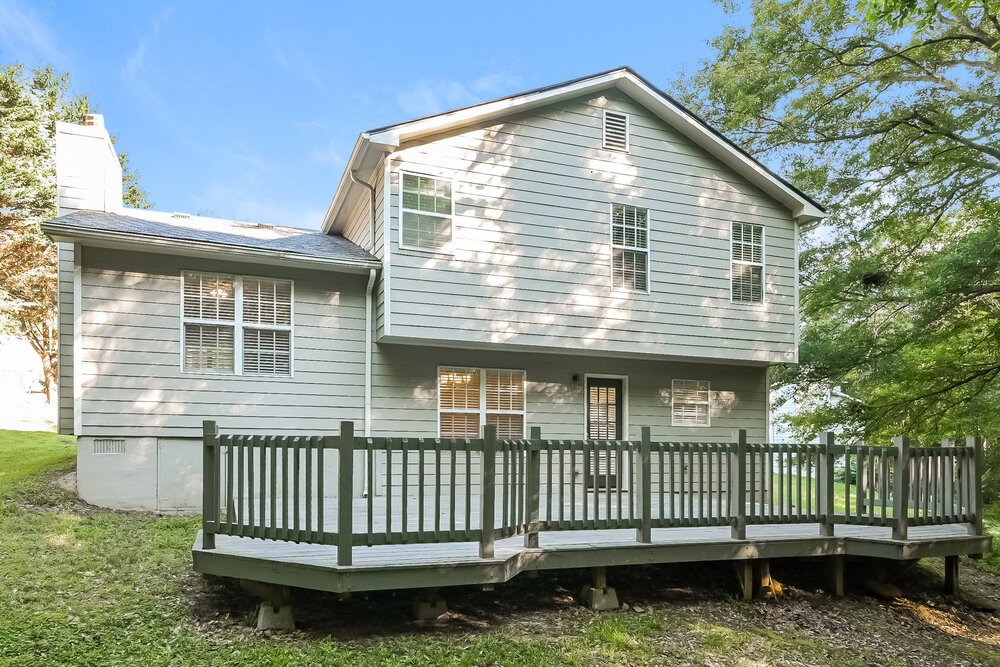 3-Bed Rental on 172 Williamsburg Way photo 17