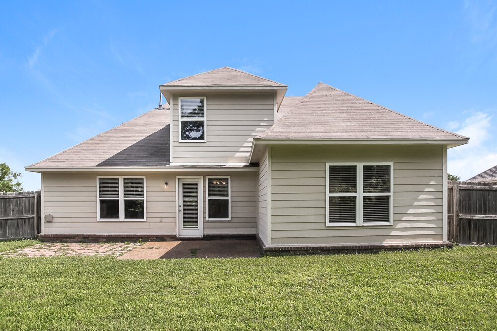 4-Bed Rental on 8347 Wild Dune photo 17