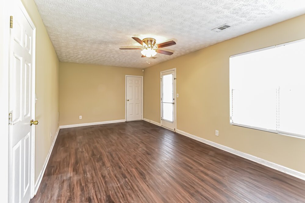 4-Bed Rental on 735 Bridgewood Ct photo 18