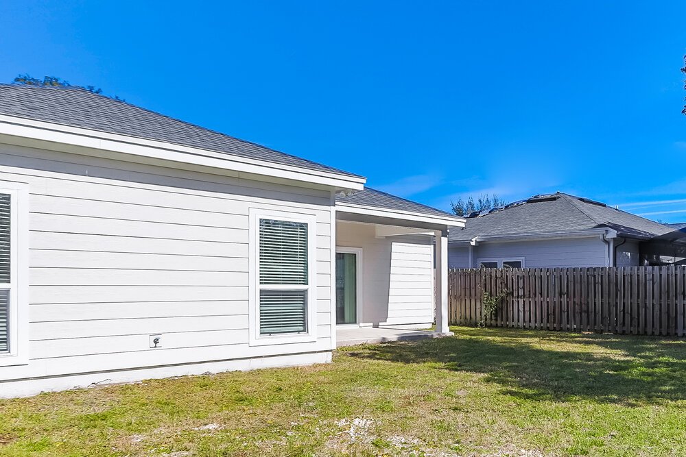 3-Bed Rental on 1507 Julia St photo 18