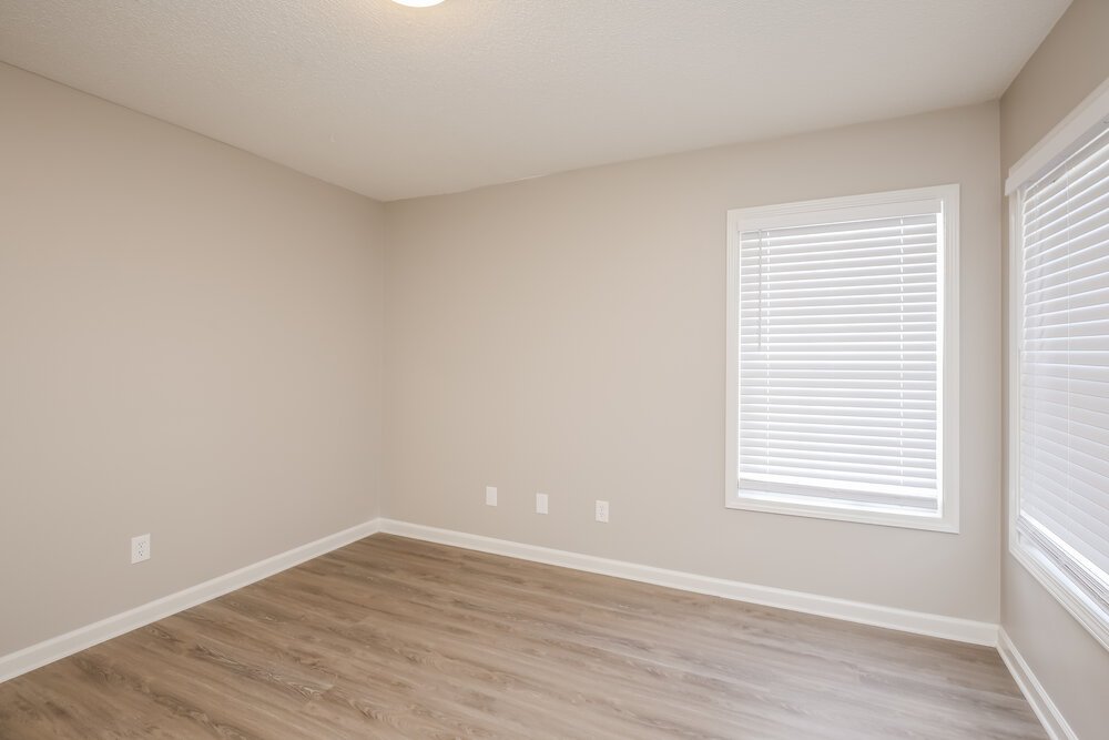 4-Bed Rental on 802 Pinder Point photo 18