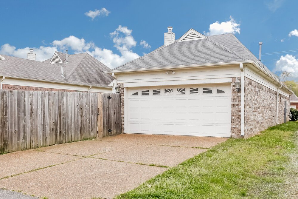 3-Bed Rental on 1112 Averett Ln photo 18