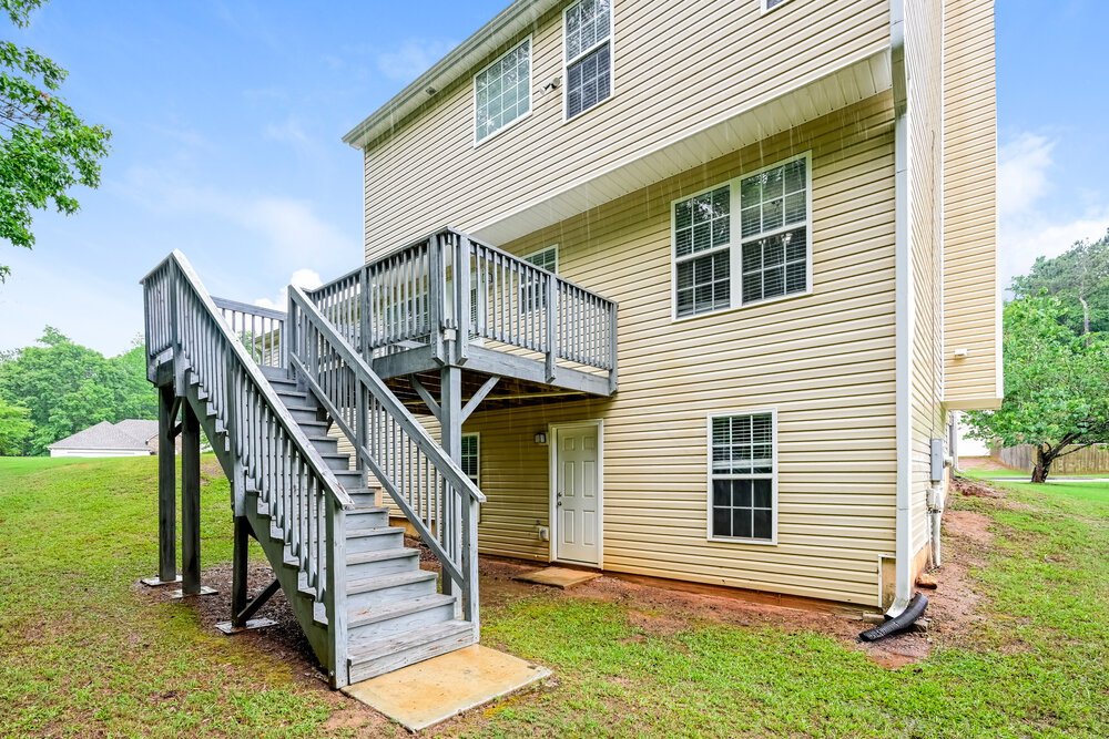 3-Bed Rental on 10 Dearing Cove photo 18