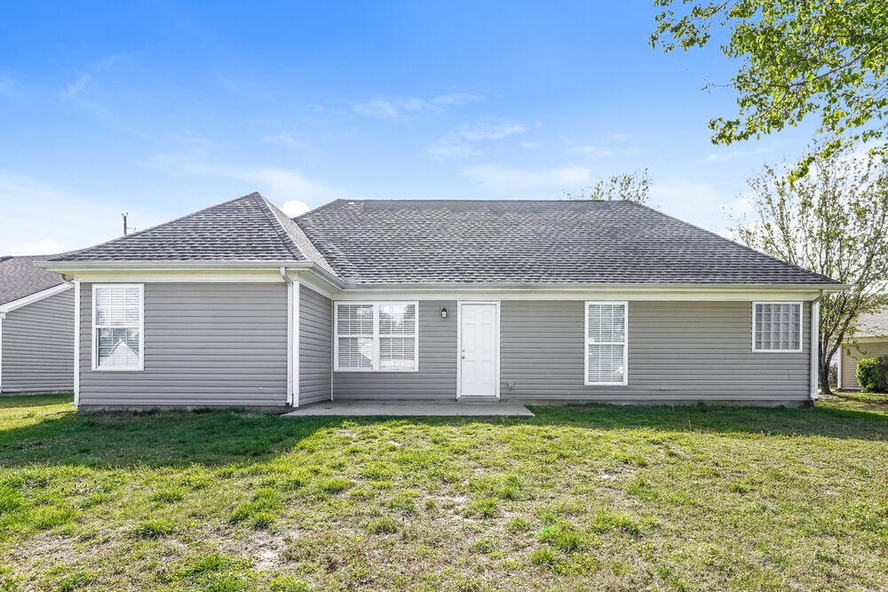 3-Bed Rental on 1312 S Hampton photo 19