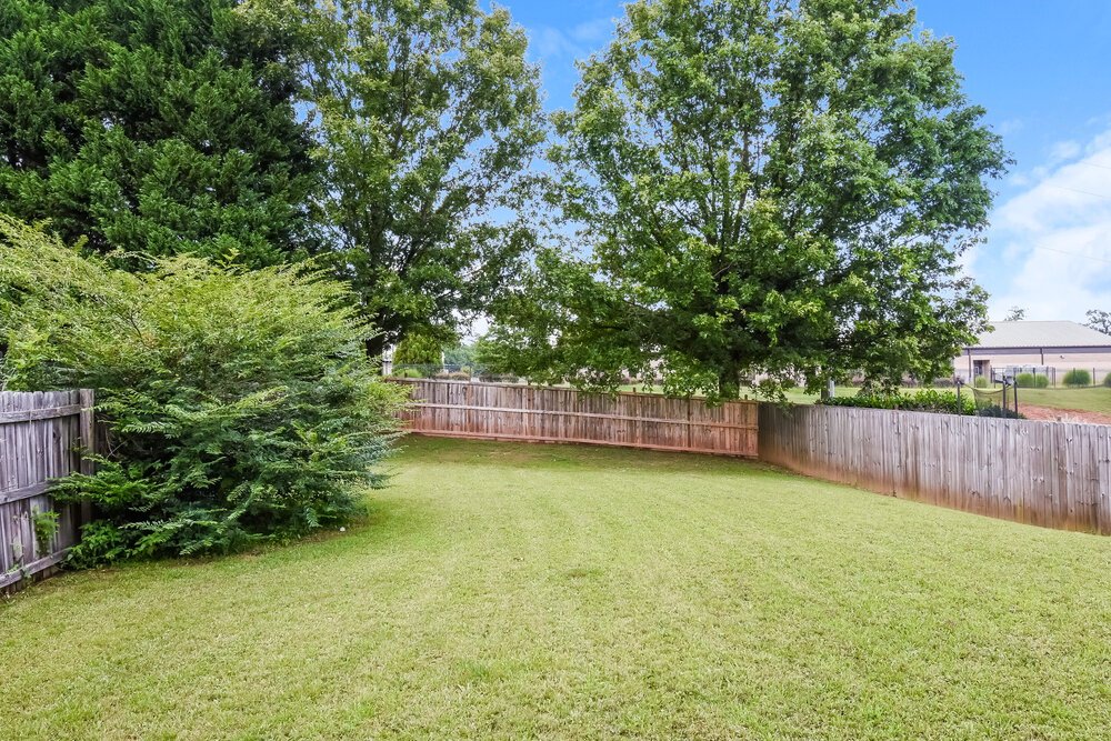3-Bed Rental on 206 Winterbury Dr photo 20