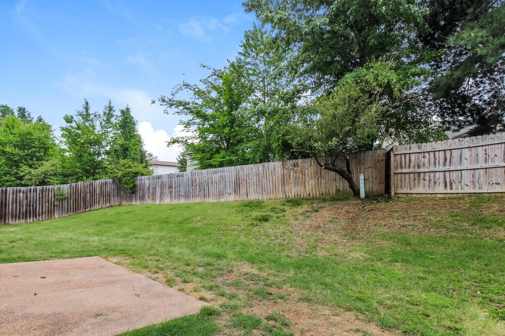 4-Bed Rental on 6331 Fairway Hill photo 20