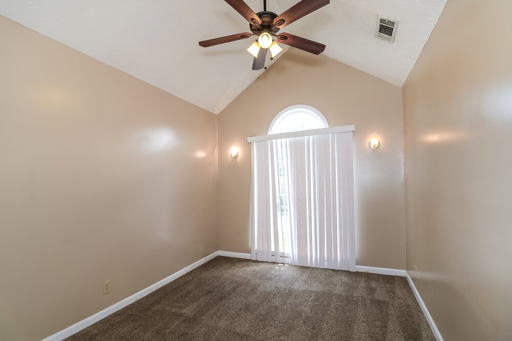 3-Bed Rental on 3935 Willowmeade Drive photo 21