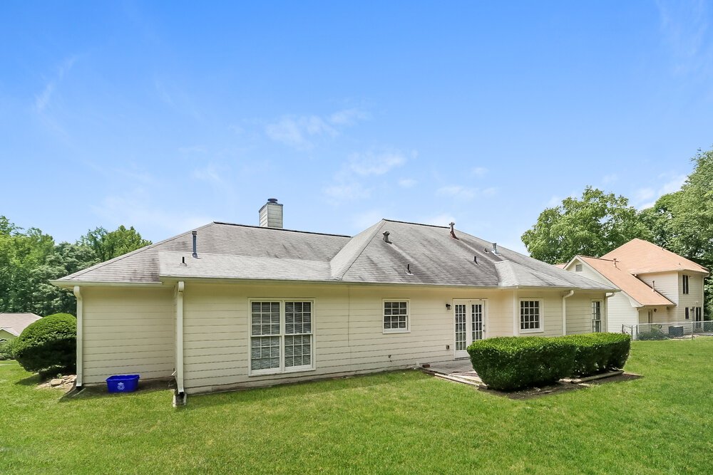 3-Bed Rental on 3935 Willowmeade Drive photo 27