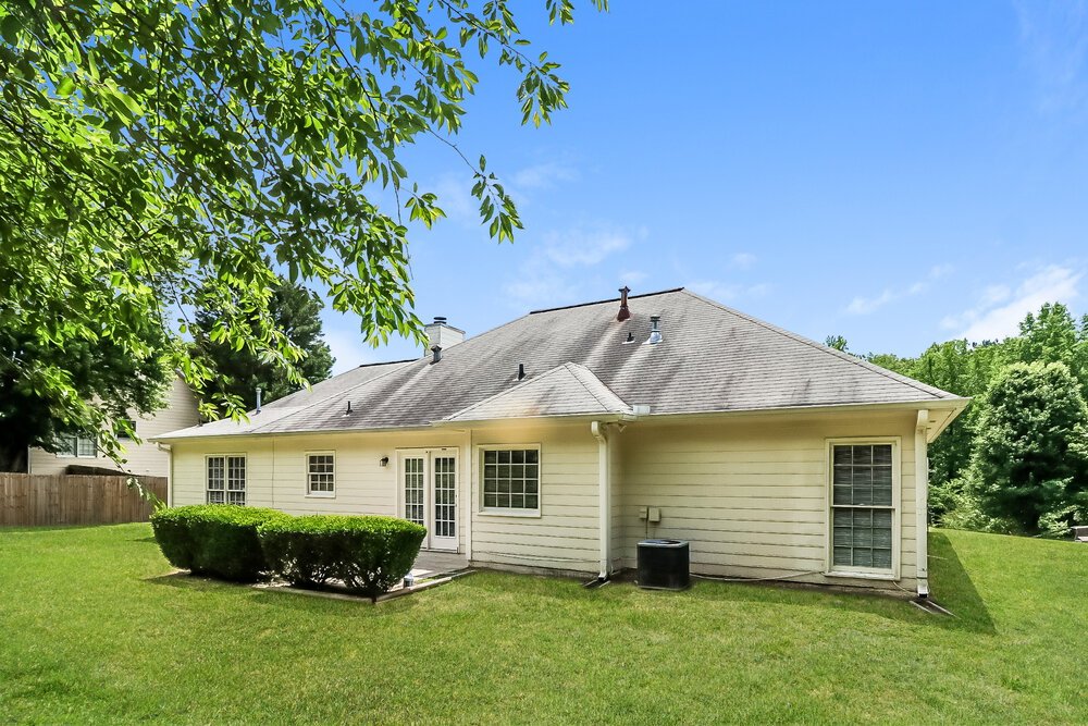 3-Bed Rental on 3935 Willowmeade Drive photo 28