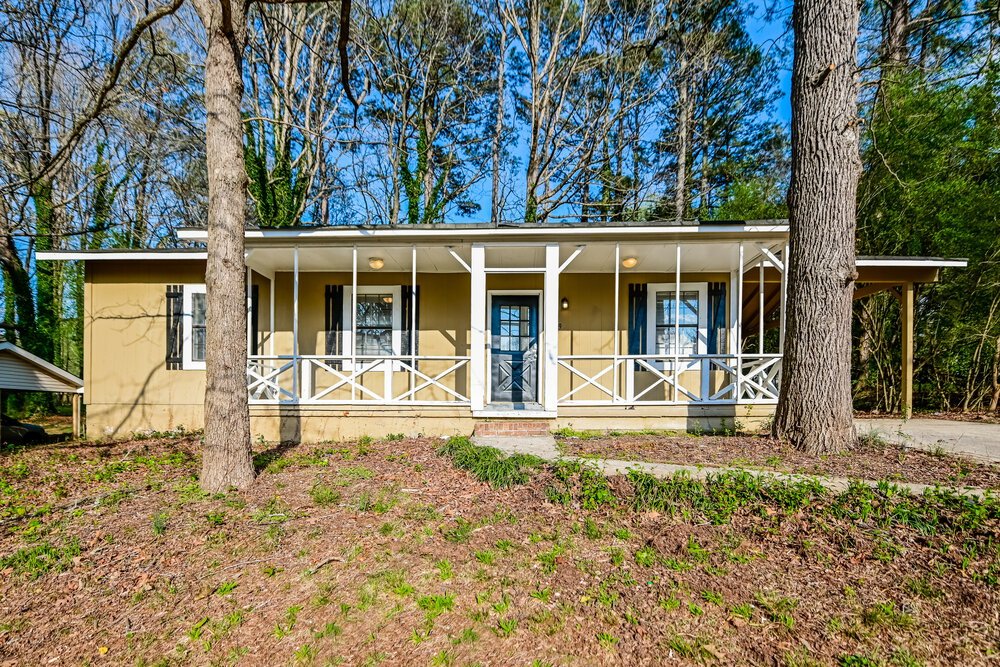 3-Bed Rental on 119 Adrian Dr photo 1