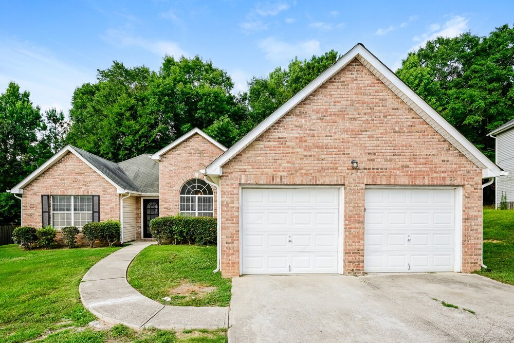 3-Bed Rental on 7256 Teakwood Pl photo 1