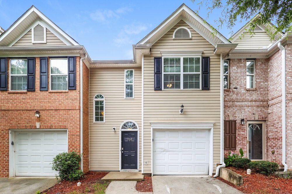 3-Bed Rental on 713 Celeste Ln photo 1
