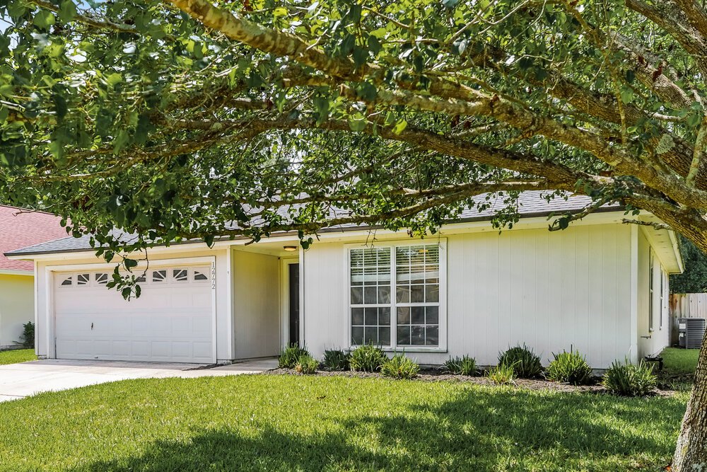 3-Bed Rental on 12772 Glade Springs photo 3
