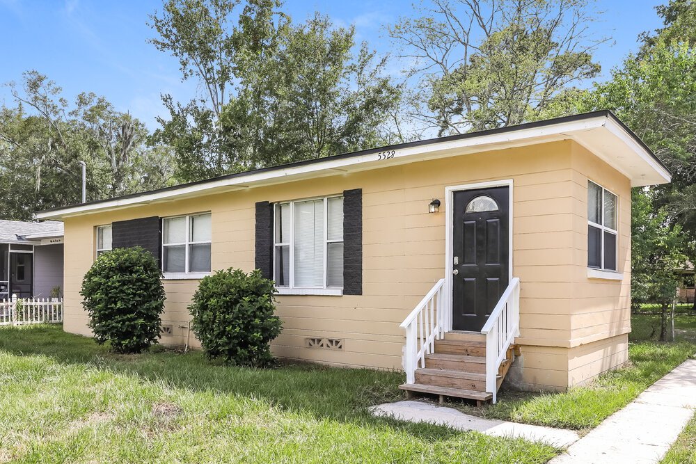 3-Bed Rental on 5528 Vernon Rd photo 3