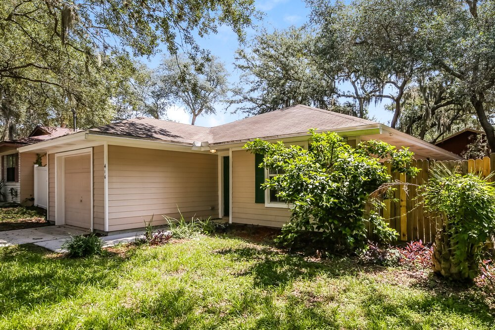 3-Bed Rental on 416 S 13th photo 3