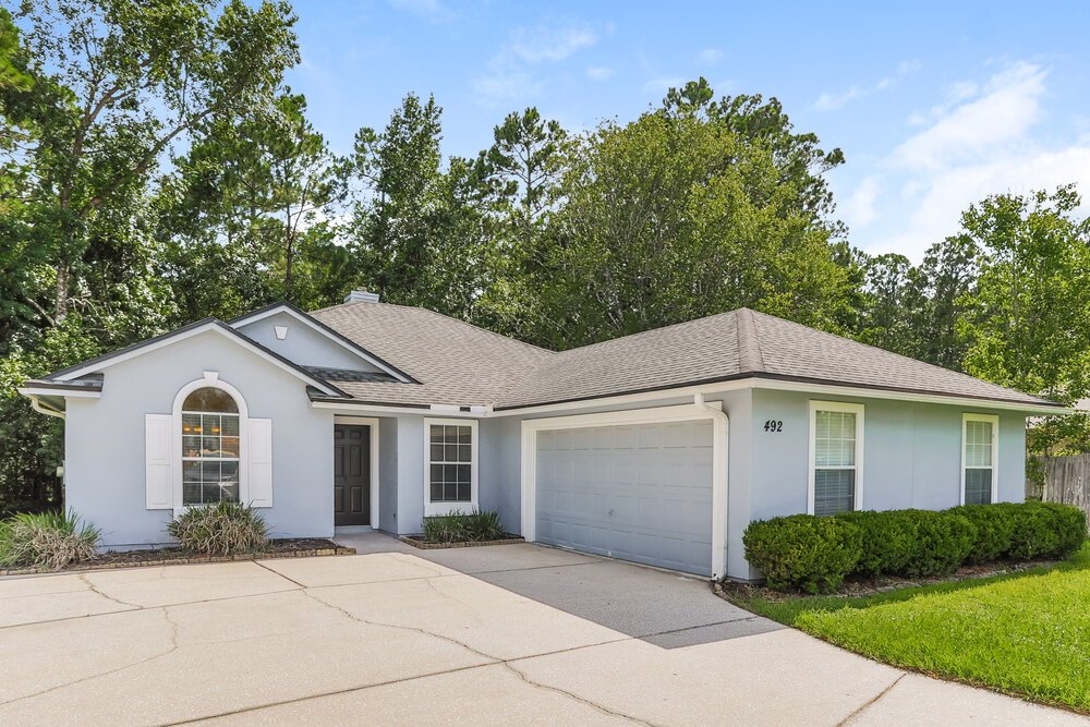 4-Bed Rental on 492 Heron Nest photo 3