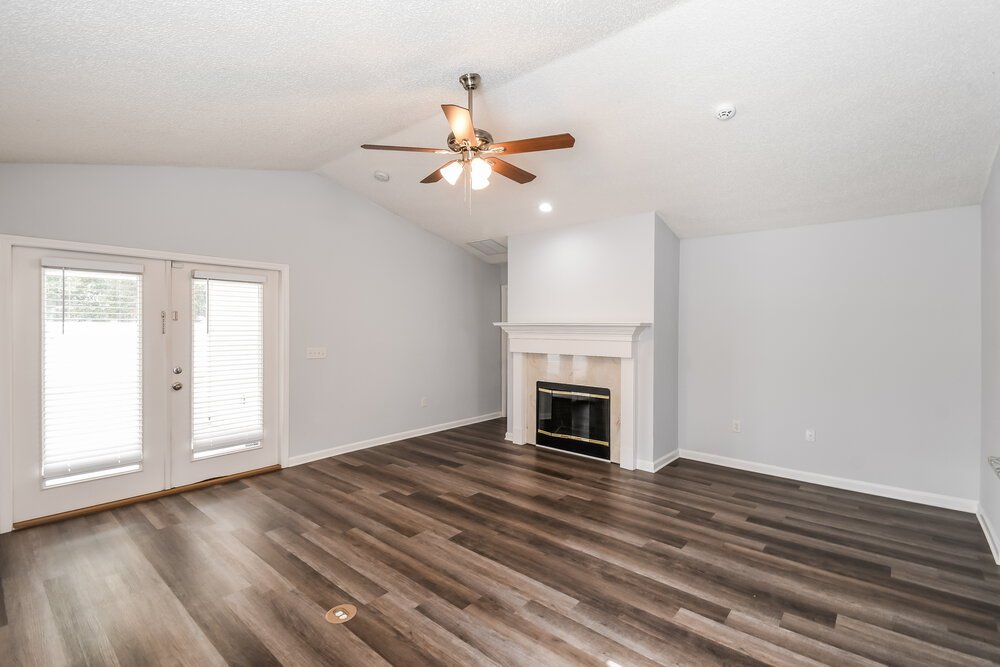 3-Bed Rental on 8030 Welbeck Ln photo 3