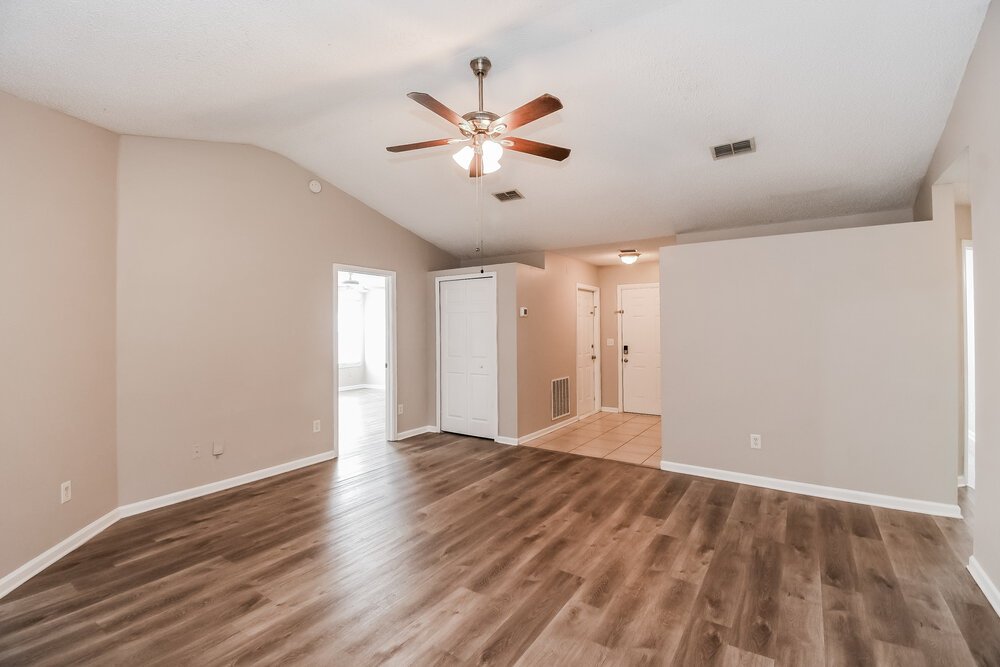 4-Bed Rental on 8173 Tessa Ter photo 3