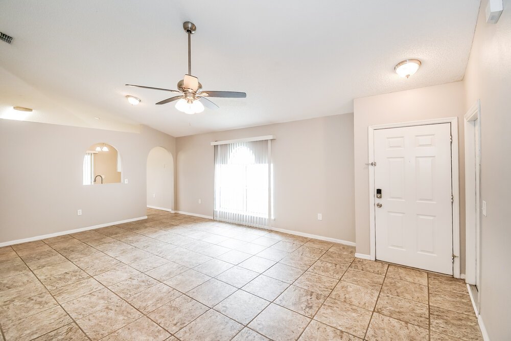 3-Bed Rental on 3467 Net Ct photo 3