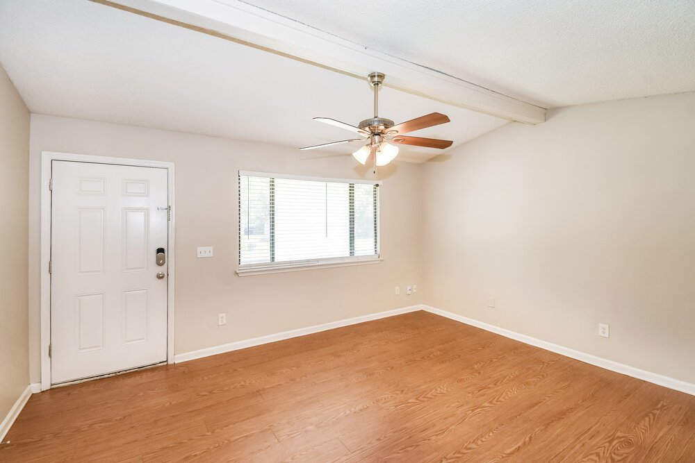3-Bed Rental on 8442 Finwood Ave photo 3