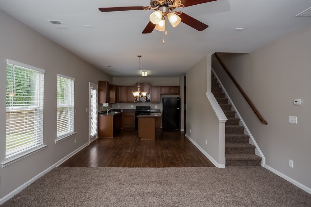 3-Bed Rental on 137 Centerra Springs photo 4