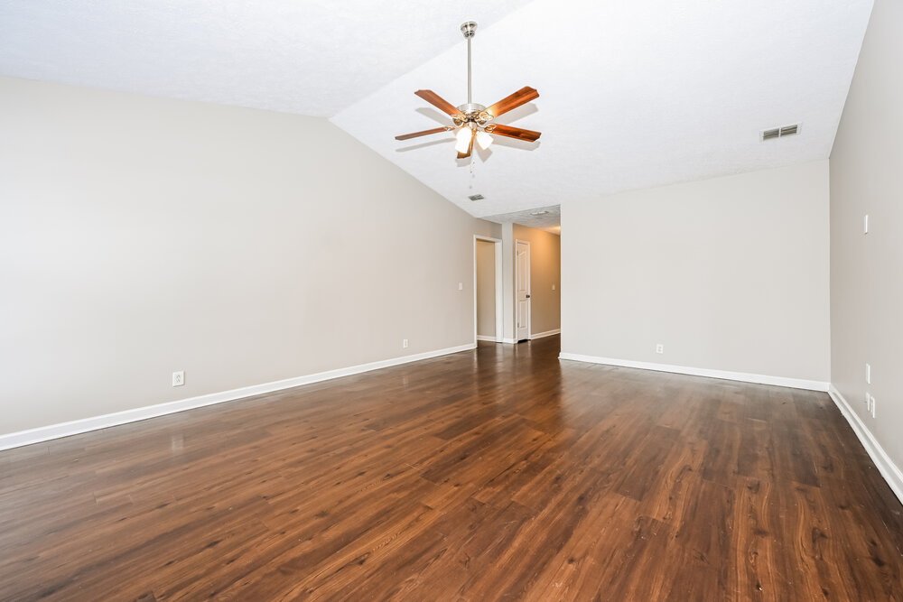 3-Bed Rental on 2911 Boyle Ct photo 4