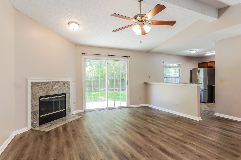 3-Bed Rental on 12772 Glade Springs photo 4