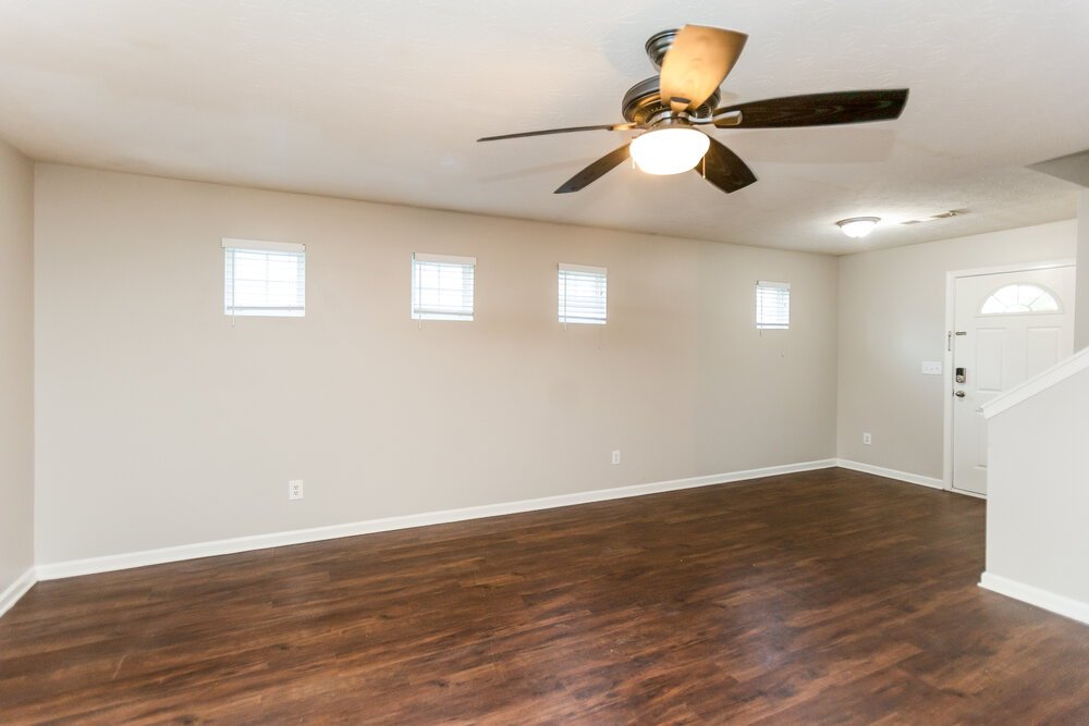 4-Bed Rental on 320 Arrowhead Dr photo 4
