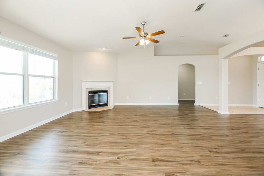 3-Bed Rental on 3021 Captiva Bluff photo 4