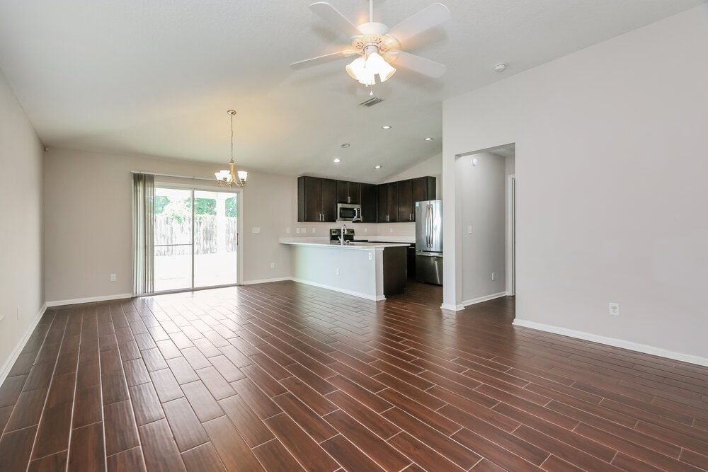 3-Bed Rental on 1329 Biscayne Grove photo 4