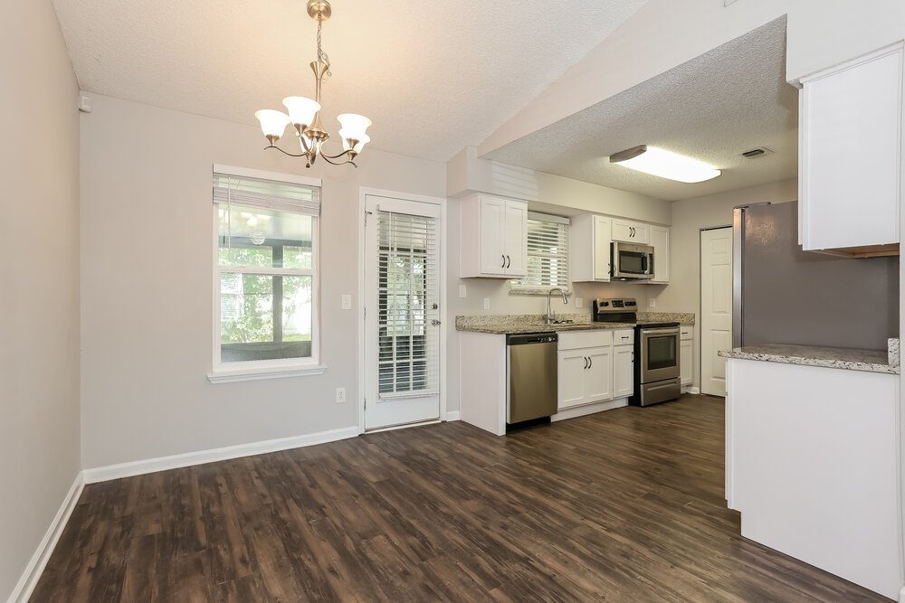 3-Bed Rental on 3695 Deer Crossing photo 5